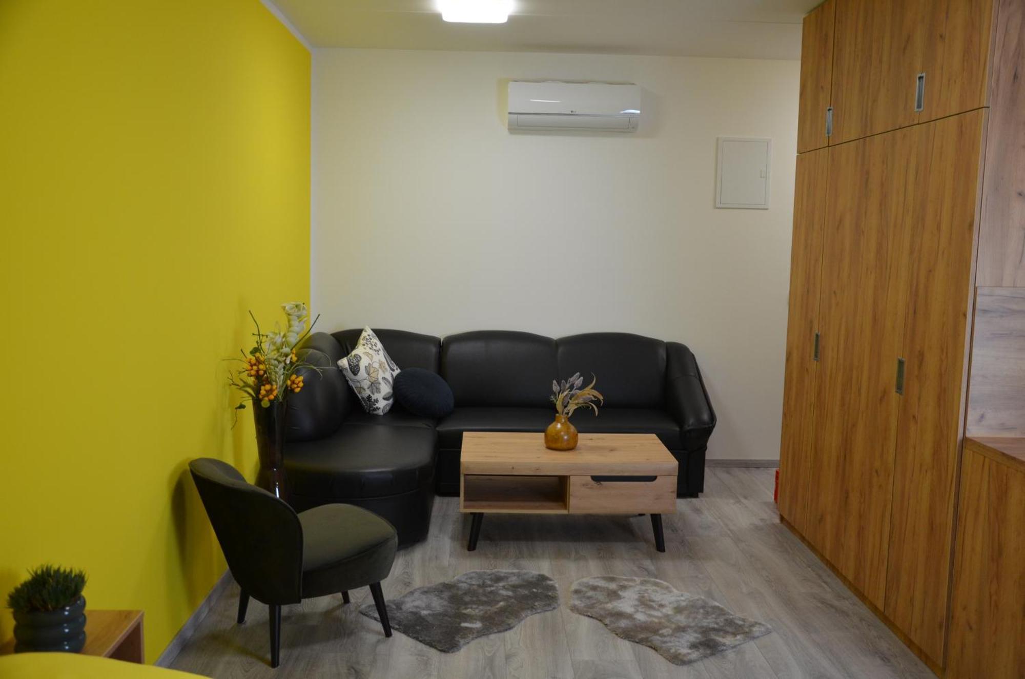 Apartmany Lukovske Domecky Lukov  Exterior photo